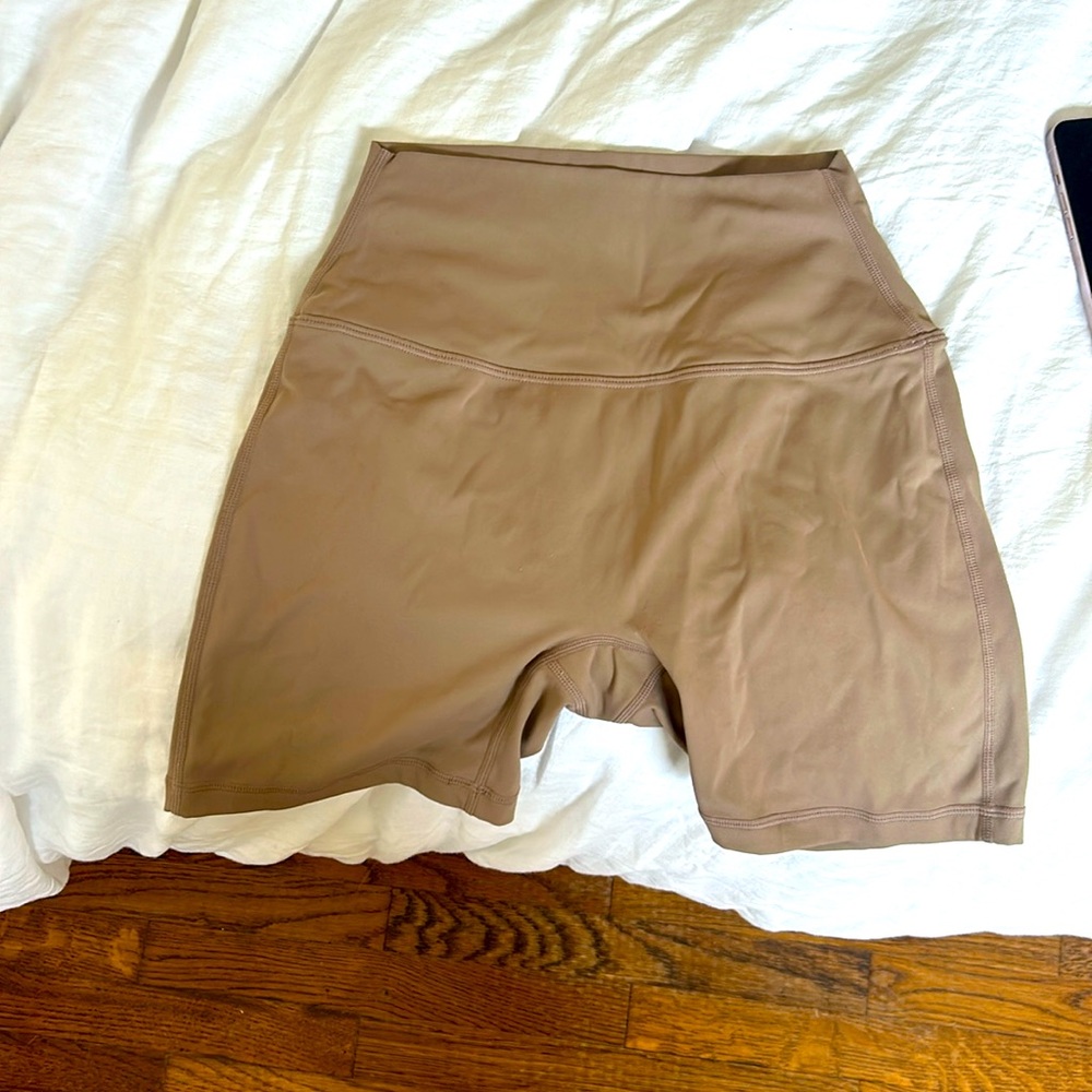 set neutral biker shorts